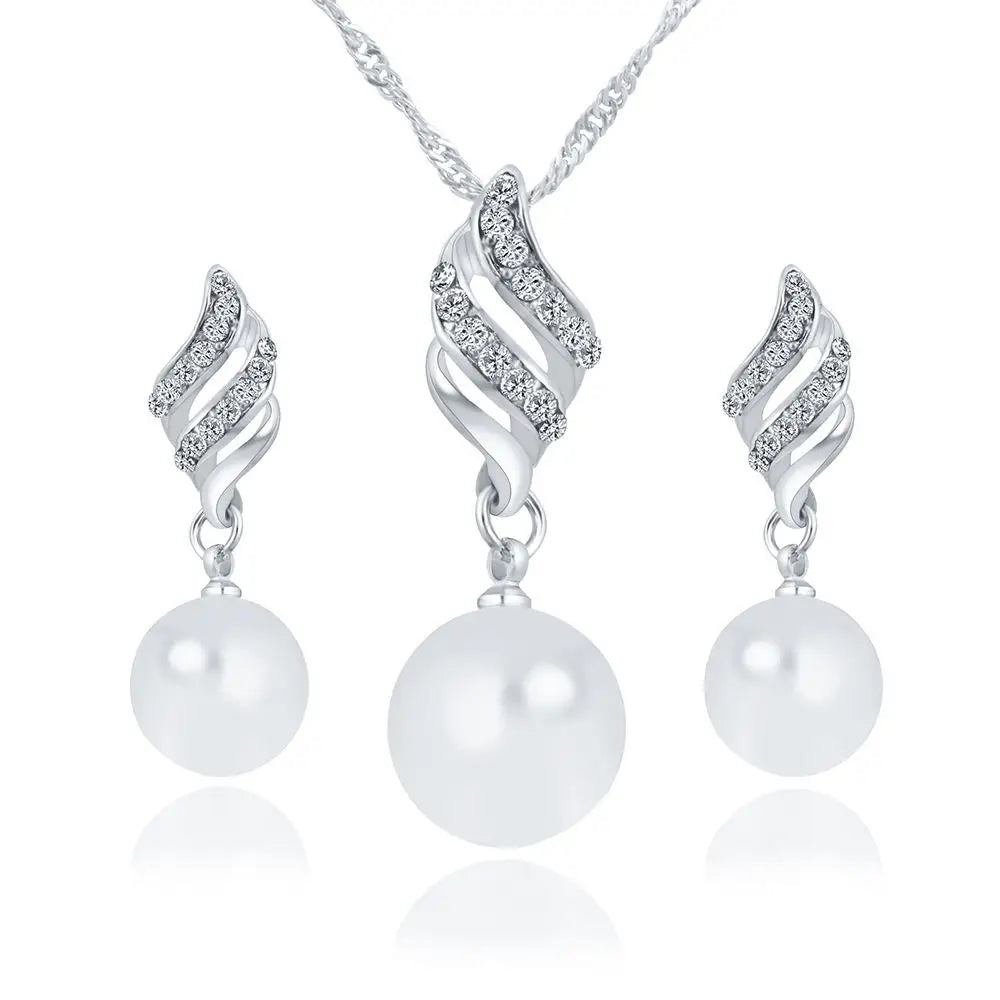 Classic Pearl Jewelry Set